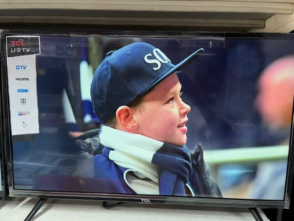 TCL 32 INCH DIGITAL TV
