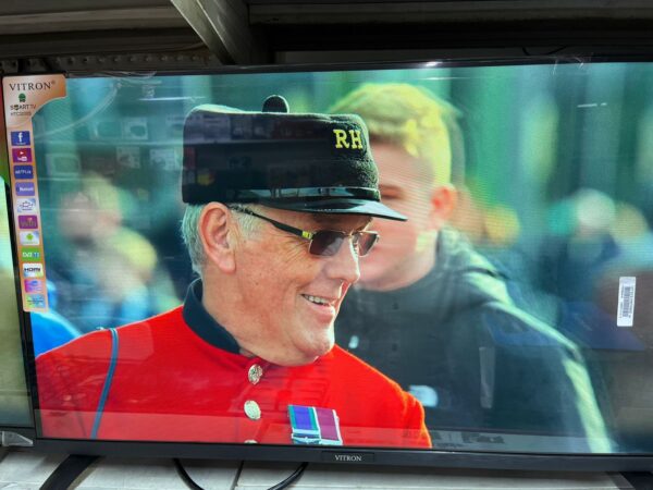 VITRON 32 INCH SMART TV