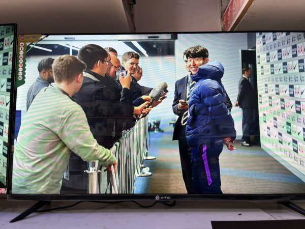 AMTEC 43 INCH SMART TV